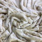 Supremo Queen Cloudy Soft Mink Blanket 4