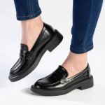 Madison Blessing Loafer - Black - 8
