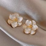 Pretty Sweet Flower Design Stud Earrings Zinc Alloy Jewelry Elegant Simple Style For Women Daily Dating Earrings