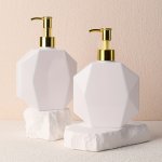2PCS Plastic Bottles With Pump Dispenser 10 OZ 300ML Leak Proof Empty Refillable Bpa Free For Body Wash Moisturizer Face Cream L