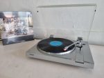 Sony PS-LX2 Direct Drive Turntable