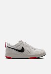 Nike C1TY - College Grey black-vast Grey-fire Red