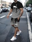 2-PIECE Men's Leopard Silhouette Print Color Blocked Summer Outfit Set Men's Short Sleeve Crew Neck T-Shirt & Elastic Waist Shor