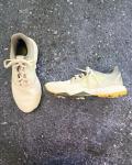 Adidas White And Yellow Cricket Bounce Shoes Size 5 Adult