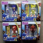 Sonic Minnie Figurine With Skateboard