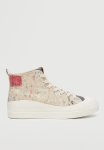 Cala Contrast Sole Sneaker - Light Beige