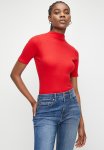 French Connection Rib Turtle Nk Top - Poppy
