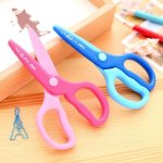 Deli Neon Kids Scissors - Pink