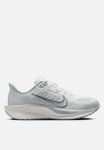 Nike Quest 6