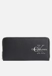 Calvin Klein Sculpted Zip Around Two Tone - Black