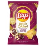 Lay's White Cheddar & Cranberry Kettle Cooked Potato Chips 120G