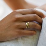Crossover Ring Brass