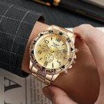 Golden Domineering Men's Alloy Watch Business Style Electronic Quartz Watch Ideal Choice For Gifts