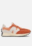 New Balance 327 - Infield Clay