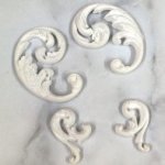 JP710 White Resin Holly Brook Scroll Set 4'S