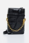 Superbalist Harper Crossbody Bag - Black