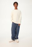 Cable-knit V-neck Jumper - White