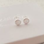 Zuri Fire & Snow 925 Sterling Silver Sn Opal Earrings Fire Snow Size 7MM