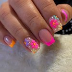 24PCS Glossy Medium Square Fake Nails French Tip Ress On Nails With Colorful Flower Design Sweet And Cute False Nails For Women