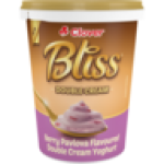 Clover Berry Pavlova Flavoured Double Cream Yoghurt 500G