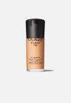MAC Studio Fix Fluid Spf 15 Foundation - NC35