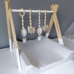 Baby Gym Themed Dangles Beige Hot Air Balloon And Bows