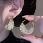 Chunky Mesh Pattern Shiny Zircon Decor Hoop Earrings Retro Alloy Jewelry Great Christmas Halloween Thanksgiving Day Gift New Yea