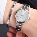 1PC 2PCS Round Quartz Watches Zinc Alloy Strap Zinc Alloy Pointer Zinc Alloy Dial And Bracelet Valentine's Day Gift For Women