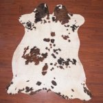 As Grade Cow Hide 1088 Tricolour L - Large Tricolour Spotted