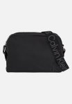 Calvin Klein Ultralight Camera Bag-black