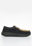 Wendy X Luxe Slip-on - Black