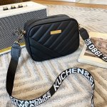 Classic MINI Quilted Detail Shoulder Bag Solid Color Crossbody Bag Wallet For Women