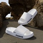 Simple Letter Print Slides Casual Open Toe Soft Sole Shoes Comfortable Indoor Home Bathroom Slides
