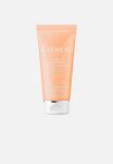 Radiance Enhancing Gelee Cleanser