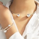 Elegant 2-PIECE Golden silvery Adjustable Metal Bracelet And Choker Set Sleek Sexy Style Jewelry Accessory For Women