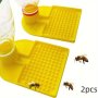 2-PACK Plastic Bee Water Dispenser Beekeeping Water Feeder Fits 30MM Mineral Water Bottle Mouth Anti-drowning Wide Feeding Area For Bees