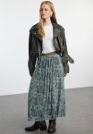 Pleated Abstract Midi Skirt - Multicolored