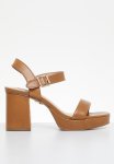 Freefall Block Heel - Cognac