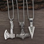 3 Pieces Viking Necklaces For Men - Viking Hammer Norse Compass Celtic Knot Wolf Ax Pendant Nordic Amulet Pendant Necklace Holid