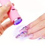 Portable MINI Flashlight Nail Lamp With 9 Lamp Beads For Quick-drying Nail Polish Gel And Phototherapy