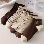 5 Pairs Cartoon Bear Socks Vintage College Style Short Socks Women's Stockings & Hosiery
