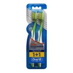 Oral-B Pro-expert Anti-bacterial Manual Toothbrush Medium