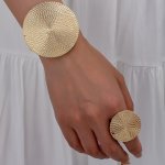 18K Gold Plated Iron Jewelry Set Sexy Vacation Style No Mosaic Bracelet And Ring Set Daily And Party Occasion Fashion Accessory 
