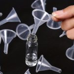 5 10PCS Clear Plastic MINI Funnel For Lab Bottles Essential Oils Perfumes Spices Sand Art And Powder - Essential Tool For Accura