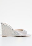 Evoke-r Wedge Mule - Silver
