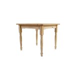 Tb 900 900 Tbl Trn Leg R