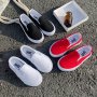 Casual Comfortable Solid Color Slip On Canvas Shoes For Boys Lightweight Non-slip Sneakers For All Seasons