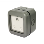 Masterplug IP55 Single Unswitched 16A Sa Outdoor Socket 1 X 3 Pin