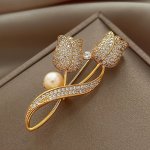 1PC Fashionable Tulip Faux Pearl Brooch Inlaid With Artificial Diamond Ideal Choice For Gifts