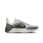 Nike Lunar Roam - 5.5